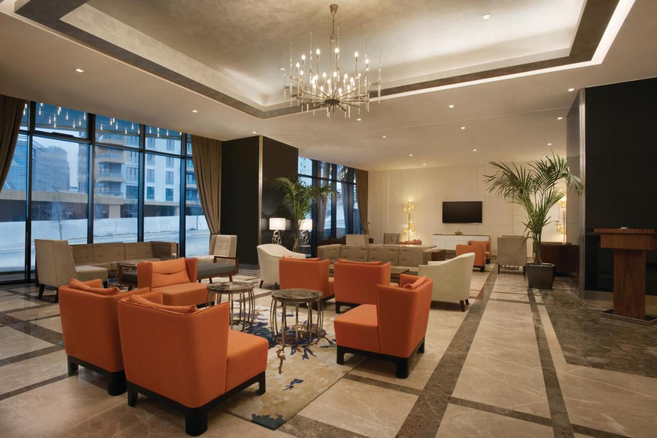 Tryp By Wyndham Istanbul Basin Ekspres Hotel Exterior foto The lobby of the hotel