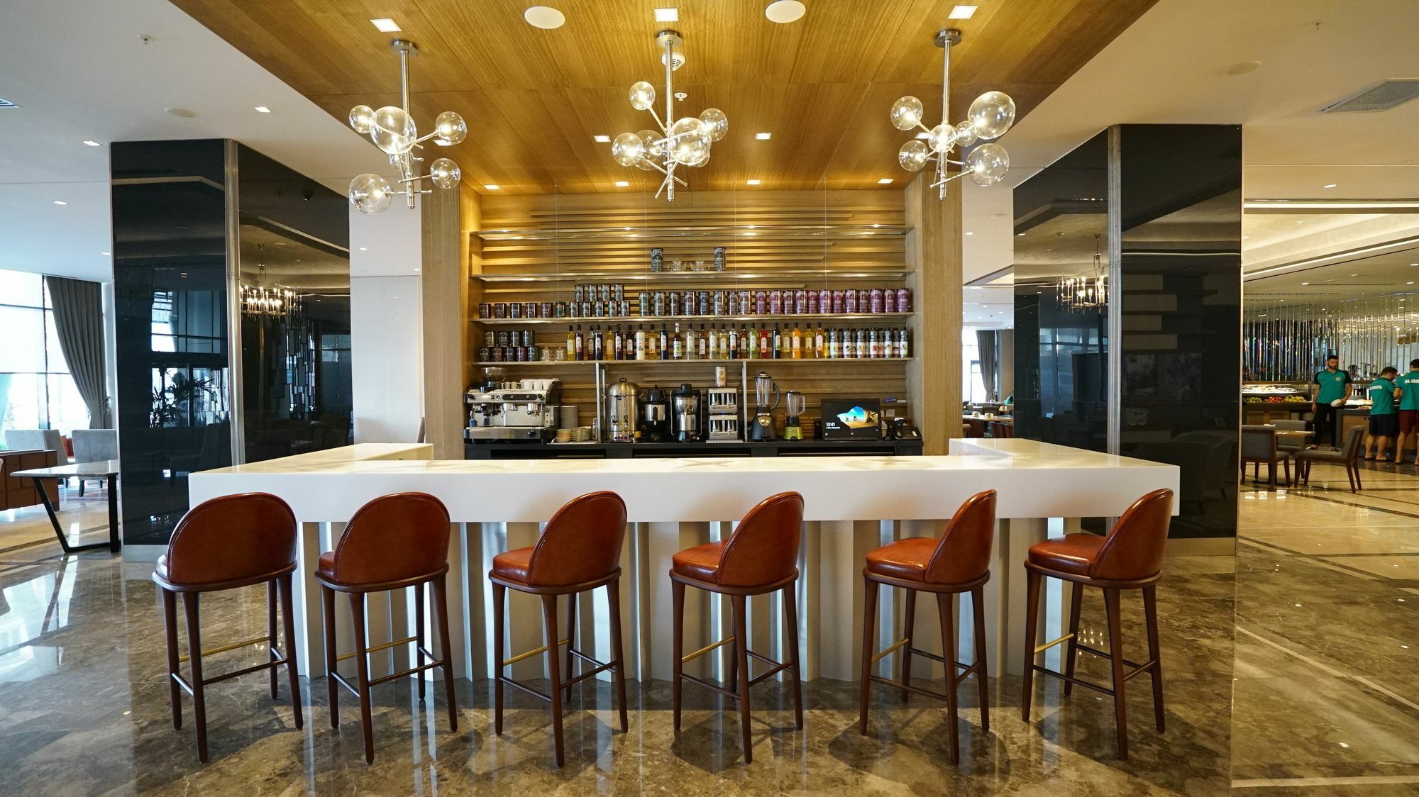 Tryp By Wyndham Istanbul Basin Ekspres Hotel Exterior foto The bar at the lounge